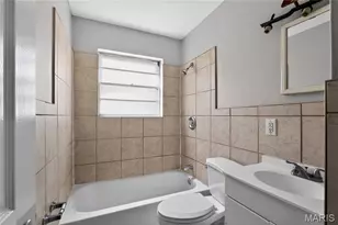10076 Royal Dr, Saint Louis, MO 63136 - Photo 26