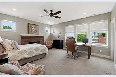 3890 McDonald Avenue, Saint Louis, MO 63116 - Photo 26