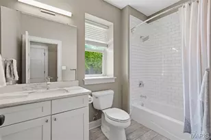 3890 McDonald Ave, Saint Louis, MO 63116 - Photo 24