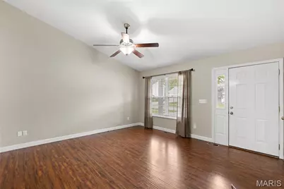 616 Stone Bend Trail, Wentzville, MO 63385 - Photo 4