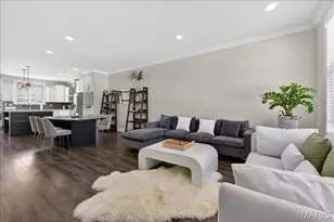 8002 Townes Wy, Saint Louis, MO 63117 - Photo 14