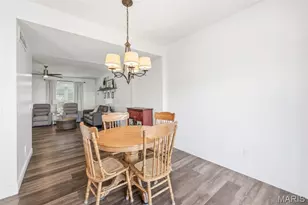 552 Queens Ct Pl, Saint Peters, MO 63376 - Photo 20