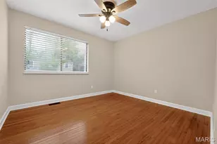 2047 Kentmore Ln, Chesterfield, MO 63017 - Photo 22