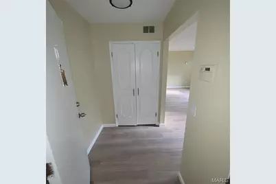 6670 Chesapeake Drive #D, Florissant, MO 63033 - Photo 2