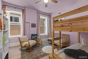 1047 S Taylor Ave, Saint Louis, MO 63110 - Photo 20