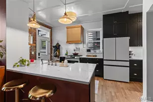 1047 S Taylor Ave, Saint Louis, MO 63110 - Photo 14