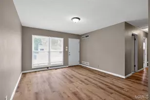 143 Grampian Rd, Saint Louis, MO 63137 - Photo 10