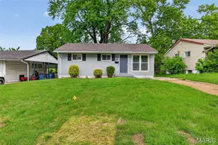 143 Grampian Rd, Saint Louis, MO 63137 - Photo 2