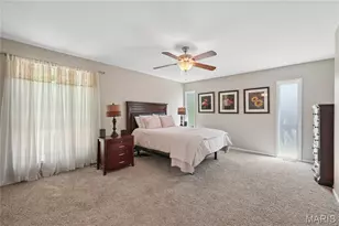835 Bergquist Dr, Ballwin, MO 63011 - Photo 14