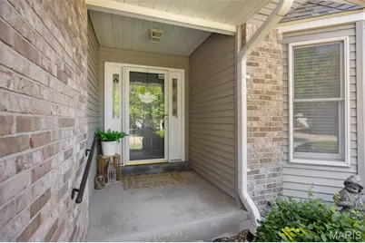 3055 Oakmont Court, Saint Charles, MO 63301 - Photo 2
