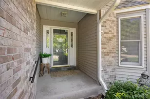 3055 Oakmont Ct, Saint Charles, MO 63301 - Photo 2