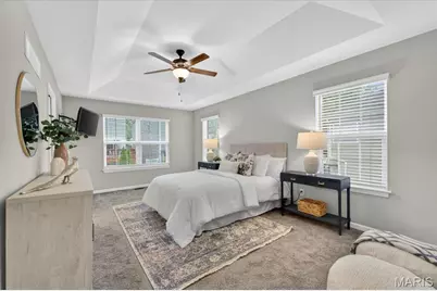 10465 Savannah Avenue, Saint Louis, MO 63131 - Photo 22