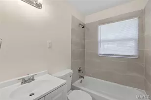 10305 Galloway Dr, Saint Louis, MO 63137 - Photo 12