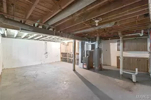 10305 Galloway Dr, Saint Louis, MO 63137 - Photo 20