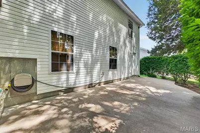 586 Monty View, Washington, MO 63090 - Photo 30