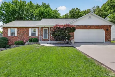 586 Monty View, Washington, MO 63090 - Photo 2