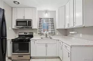 1523 Graham, Saint Louis, MO 63139 - Photo 6