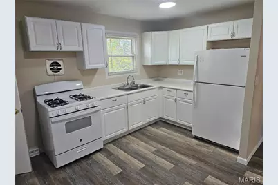 11852 Criterion Avenue, Saint Louis, MO 63138 - Photo 4