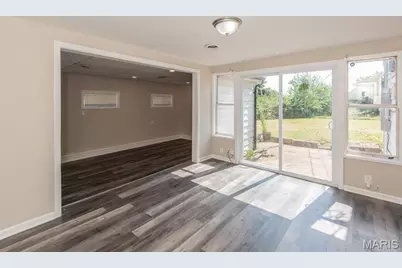 10253 Imperial Drive, Saint Louis, MO 63136 - Photo 8