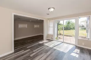 10253 Imperial Dr, Saint Louis, MO 63136 - Photo 8