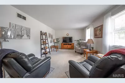 1112 Sycamore Drive, Rolla, MO 65401 - Photo 2