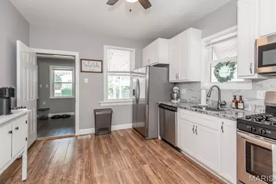 4410 S Spring Avenue, Saint Louis, MO 63116 - Photo 8