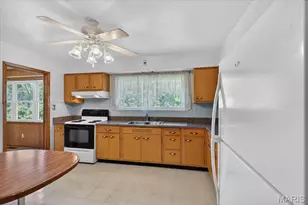 25 Oakes Dr, Crystal City, MO 63019 - Photo 10