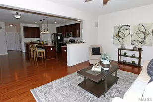 10925 Clydesdale Manors Ct, Saint Louis, MO 63123 - Photo 14