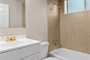 2010 E Humes Ln, Florissant, MO 63033 - Photo 22