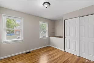 2010 E Humes Ln, Florissant, MO 63033 - Photo 14
