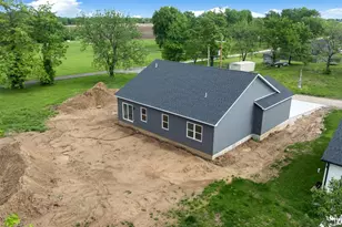 405 N 2nd St, New Florence, MO 63363 - Photo 36