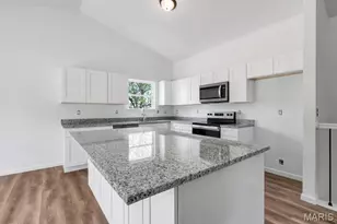 405 N 2nd St, New Florence, MO 63363 - Photo 14