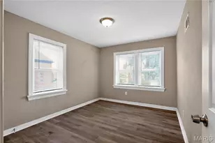 1823 Eton Ln, Saint Louis, MO 63147 - Photo 12
