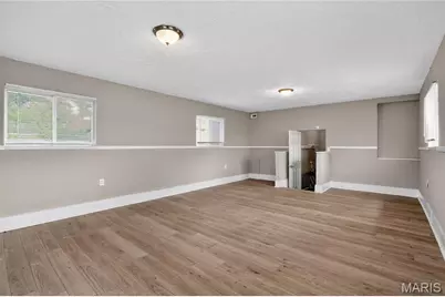 1823 Eton Lane, Saint Louis, MO 63147 - Photo 14