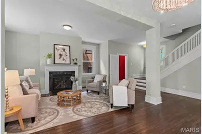 7065 Waterman Avenue, University City, MO 63130 - Photo 8