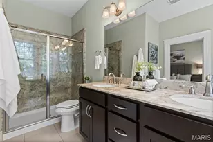 7065 Waterman Ave, University City, MO 63130 - Photo 24
