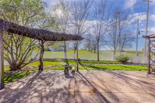 2701 Providence Ridge Dr, Wentzville, MO 63385 - Photo 44
