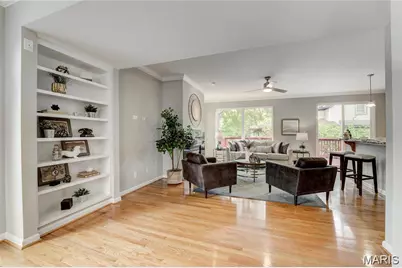2113 Dogtown Walk, Saint Louis, MO 63139 - Photo 8