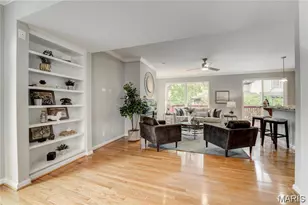 2113 Dogtown Walk, Saint Louis, MO 63139 - Photo 8