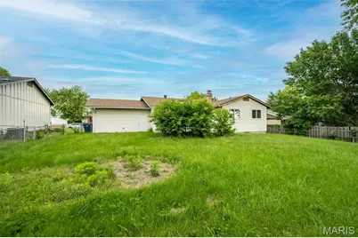3726 Briargrove Drive, Florissant, MO 63031 - Photo 28