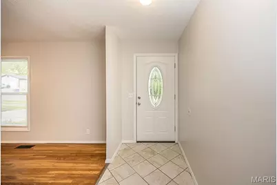 3726 Briargrove Drive, Florissant, MO 63031 - Photo 4