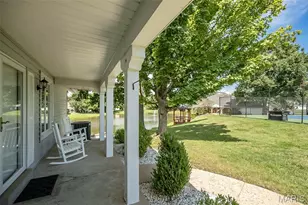 2362 Claymoor Dr, Chesterfield, MO 63017 - Photo 6