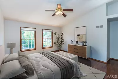 2821 Championship Boulevard, Saint Louis, MO 63129 - Photo 18