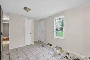 416 Ballman Ave, Saint Louis, MO 63135 - Photo 8