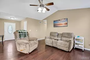 117 Hickory Trails Dr, Wright City, MO 63390 - Photo 6