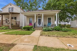 4158 Schiller Pl, Saint Louis, MO 63116 - Photo 2