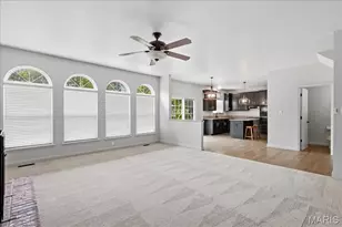 350 Harbour Pointe Dr, Wildwood, MO 63040 - Photo 8