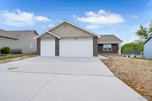 10454 Fairway Dr, Foristell, MO 63348 - Photo 2