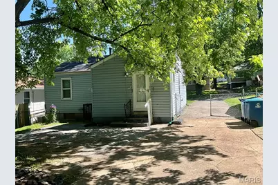 233 Buddie Avenue, Saint Louis, MO 63135 - Photo 4