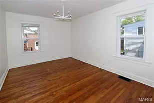 5121 Rosa Ave, Saint Louis, MO 63109 - Photo 16